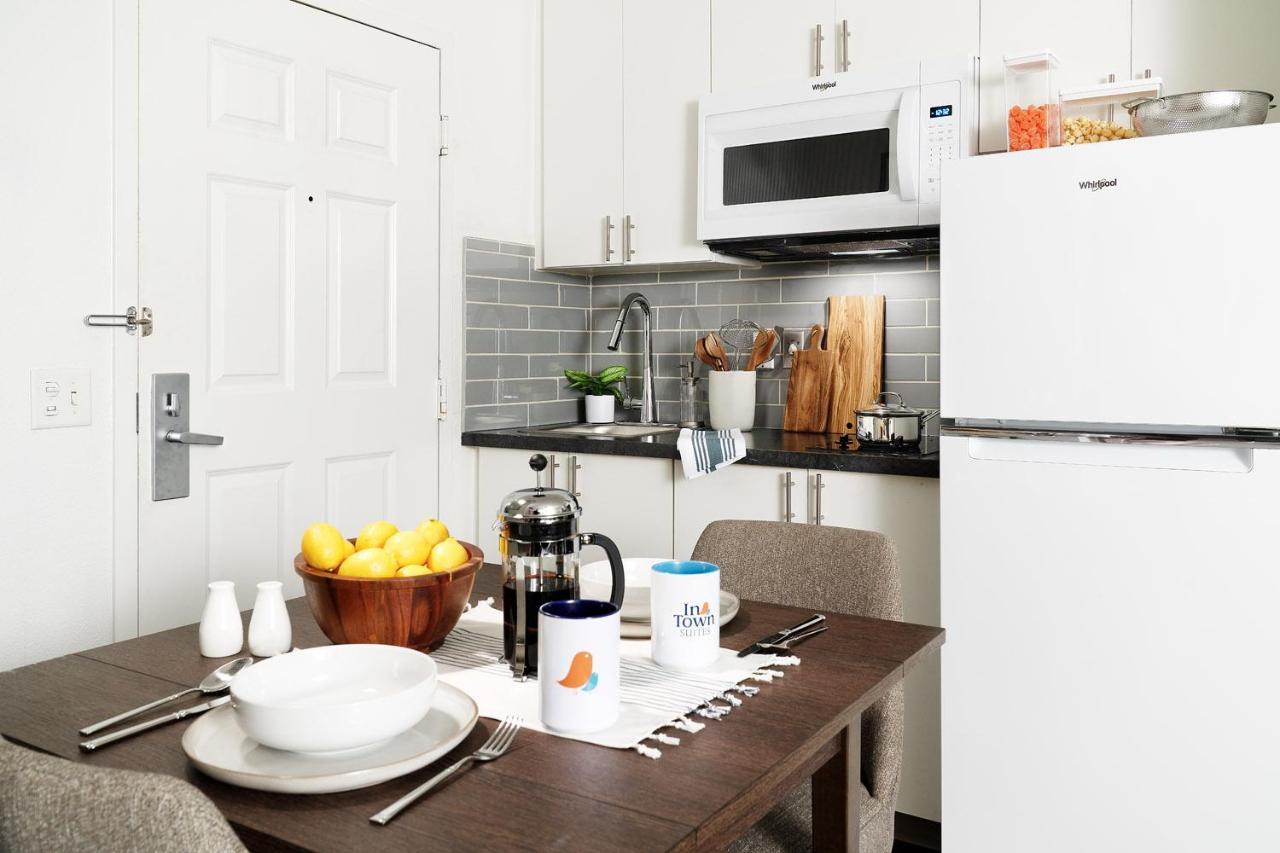 Intown Suites Extended Stay Raleigh Garner Nc Экстерьер фото